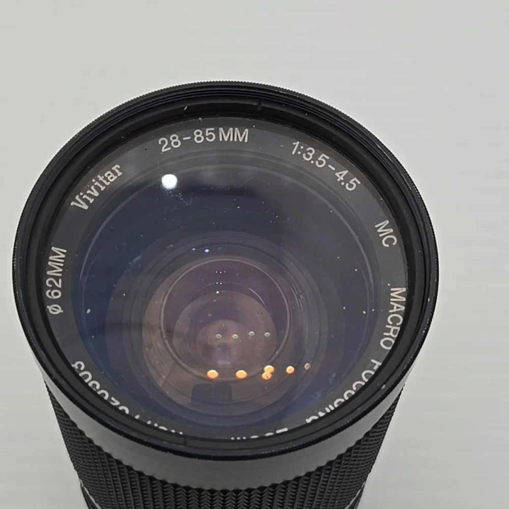 Vivitar 28-85mm Camera Lens 1:3.5-4.5 Macro Focusing‎ Zoom